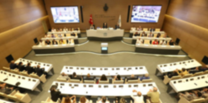 Belediye Başkanının Kesinleşen Kararlar Aleyhine İdari Yargıya Başvurabilmesinin Anayasa’ya Aykırı Olmadığı