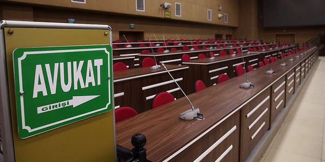 Adliyede Gerçekleşen Haksız Tutmadan Dolayı Kişi Hürriyeti ve Güvenliği Hakkının İhlal Edilmesi